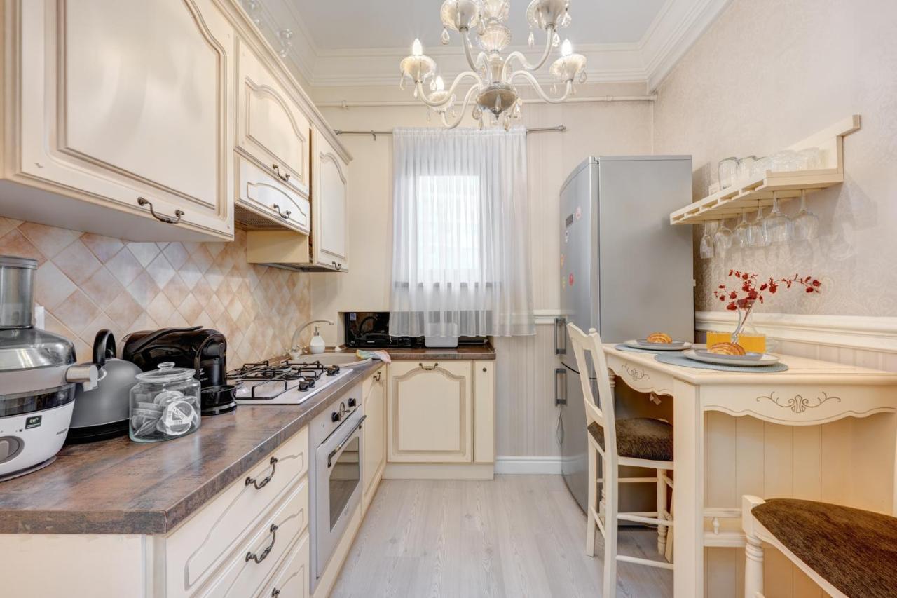 Beautiful 2Bedflatcismigiu Lägenhet Bukarest Exteriör bild